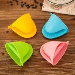 Silicone Mitten