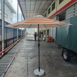 Round Pole Center