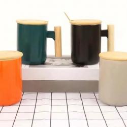 Ceramic Mug with Wooden Lid