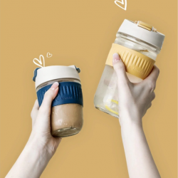 Anti-Scalding Portable Glass Cup With Lid Straw